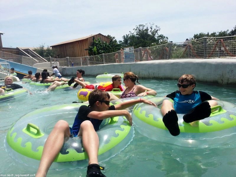 Идея для работы на дому – организация встреч.