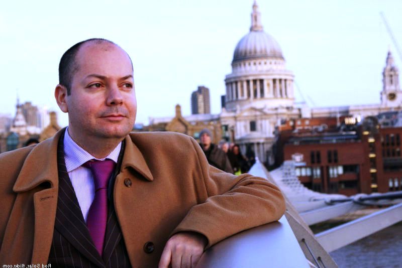 Узнайте, что такое супер партер-маркетолог!