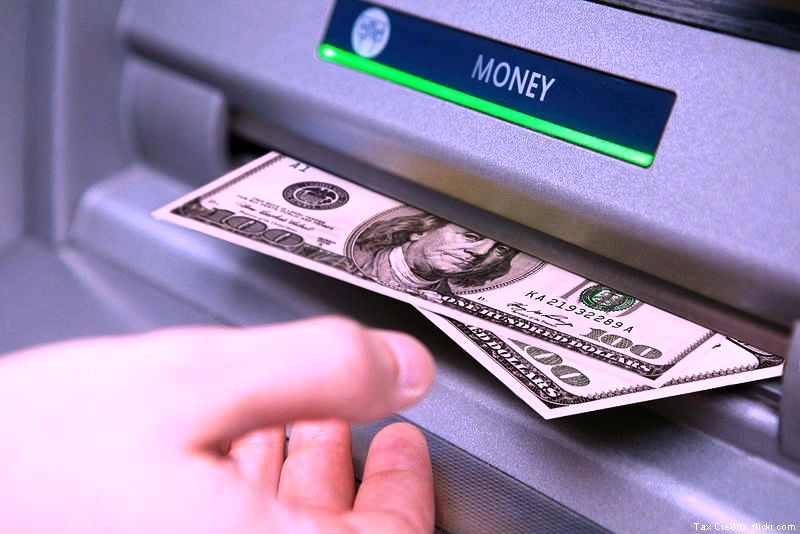 Насколько реально заработать деньги, не выходя из дома?