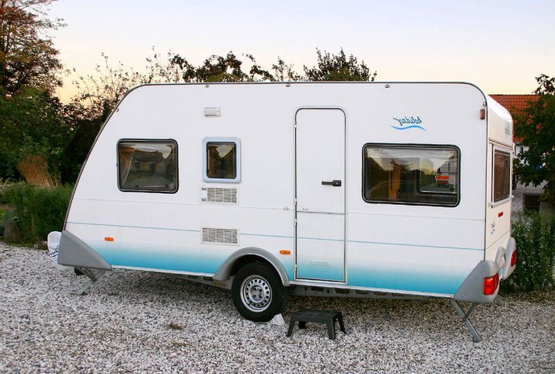 Почему для небольшого путешествия нужно выбирать жилой прицеп?